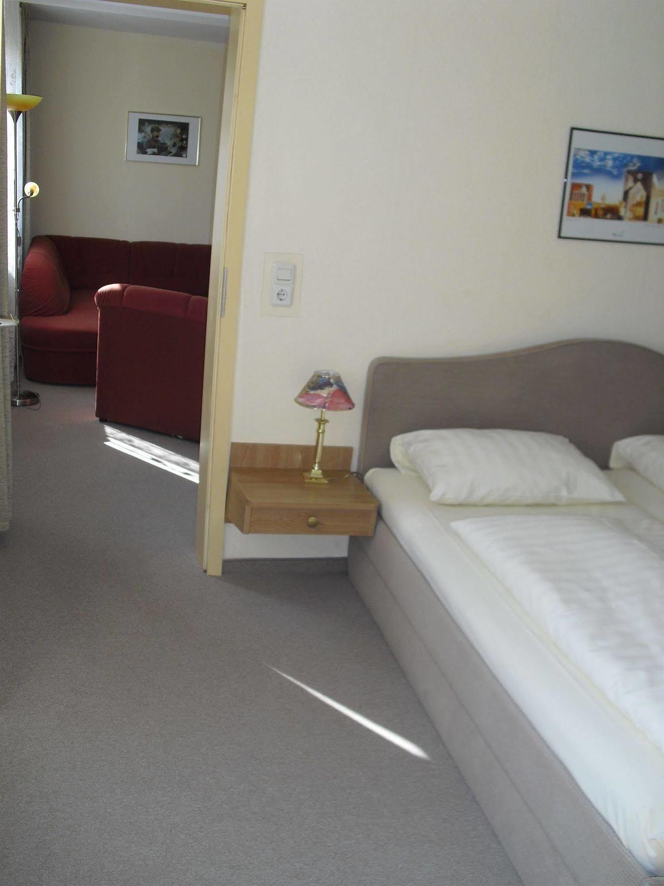 Hotel Simon Gauting Εξωτερικό φωτογραφία